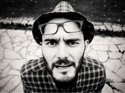 Χρήστος Λαϊνάς: «Η Αγάπη Θα Λάμψει» - Di...