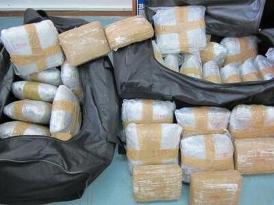 Φορτηγό με 345 κιλά χασίς στο λιμάνι της...