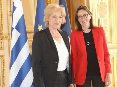 Η Σία Αναγνωστοπούλου συναντήθηκε με την...