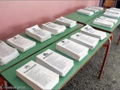 Ξάνθη: Χειροπέδες σε 7 άτομα- Μοίραζαν ψ...