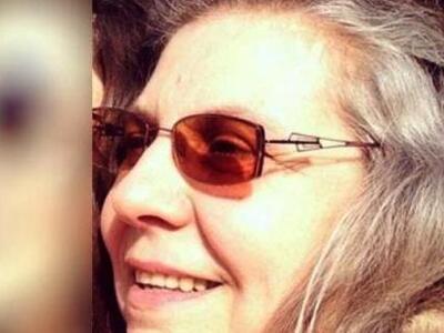 Είναι η μητέρα, σέξυ Ελληνίδας τραγουδίσ...