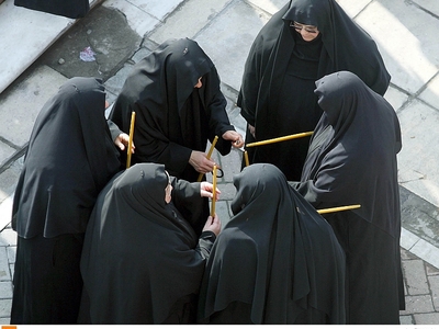 Μαϊμού καλόγριες στα Νοσοκομεία της  Πάτρας