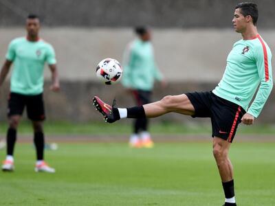 EURO 2016: Πορτογαλία-Ουαλία για το πρώτ...