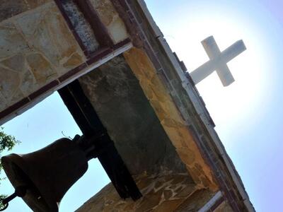 Γαστούνη Ηλείας: Σήκωσαν μέχρι και την κ...