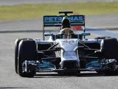 Formula 1: Νίκη Χάμιλτον στο «λειψό» γκρ...