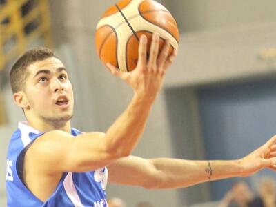 Μπάσκετ: Συνεχίζει να εντυπωσιάζει η Εθν...