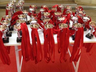 Γιορτή στην πισίνα το "Swimming Chr...