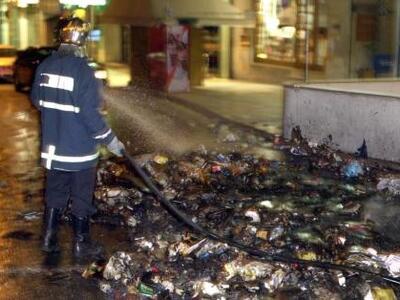 Πάτρα: Ζημιές σε αυτοκίνητο από φωτιά σε κάδο