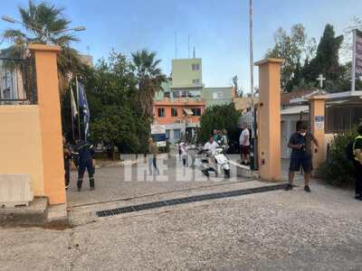 Πάτρα: Ανεξέλεγκτες οι φλόγες- Διώχνουν ...