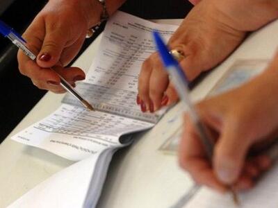 Ανοιχτά λόγω εκλογών το Σαββατοκύριακο τ...