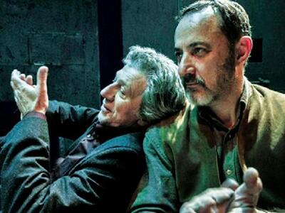 ΘΕΑΤΡΙΚΑ ΒΡΑΒΕΙΑ ΚΟΙΝΟΥ: ΤΡΕΙΣ ΥΠΟΨΗΦΙΟΤ...