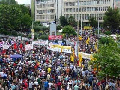 Εργαζόμενοι ΕΡΤ: Να εκπέμψει η ΝΕΡΙΤ από...