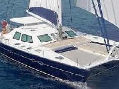 Kυλλήνη: Ανετράπη catamaran- Έπεσαν στη ...