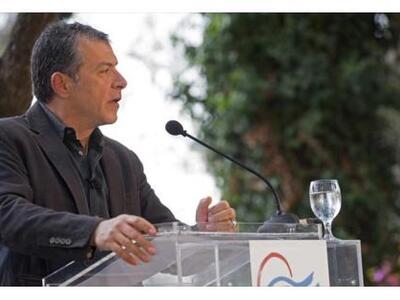 Στα Γιάννενα απόψε ο Σταύρος Θεοδωράκης 