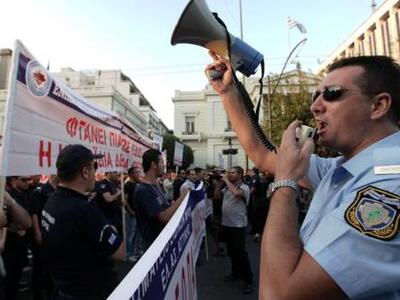 Κατεβαίνουν στους δρόμους οι αστυνομικοί