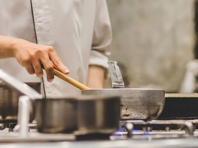 Φοροδιαφυγή κατ' εξακολούθηση για τον τη...