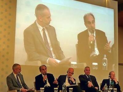 Μια Μακροπεριφερειακή Στρατηγική με εστί...