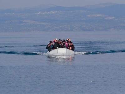 Μυτιλήνη: Ναυάγιο λέμβου με πρόσφυγες κα...