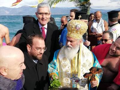 Νεκτάριος Φαρμάκης: «Η φώτιση και η ελπί...