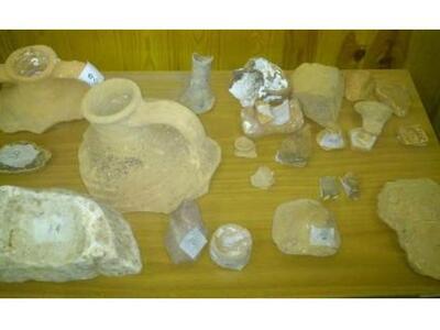 Με ένα σμπάρο δύο τριγόνια-Εκρηκτικά και...