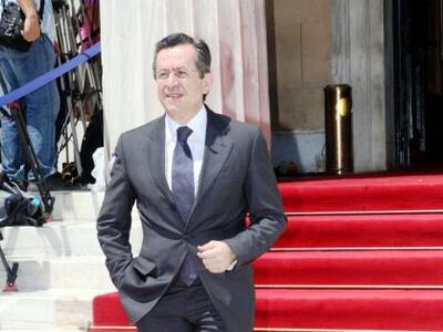  "Προσπάθεια διάλυσης της χώρας"