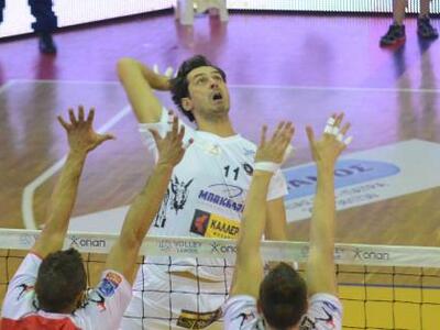 Νίκος Ρουμελιώτης: "Πήραμε μία ιστο...