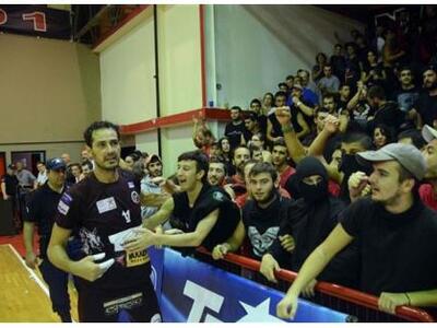 Κορυφαίος ο Νίκος Ρουμελιώτης στην πρεμι...