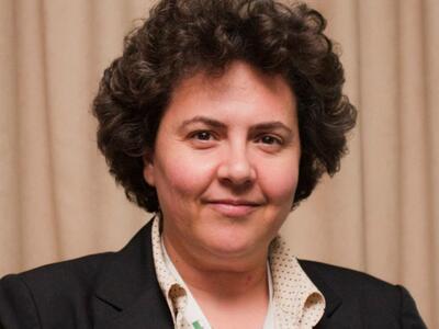 Α. Τραχήλη: Η κυβέρνηση απλός  παρατηρητ...