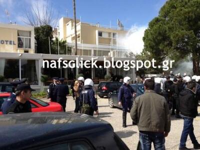 Επεισόδια στο Μεσολόγγι-  Έπεσαν δακρυγόνα 