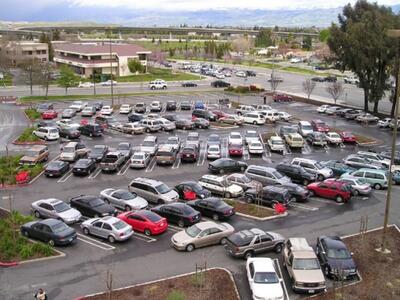 Πιο ακριβά τα πάρκινγκ στην Αθήνα από το...