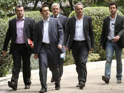 Independent: «Ο Τσίπρας πιστεύει πως είν...