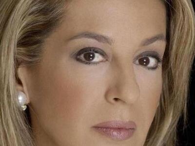 Τρέμη εναντίον Βαξεβάνη: Του ζητά 3 εκ. ...