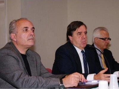 Αιγιάλεια: Η μεταφορά των μαθητών για το...