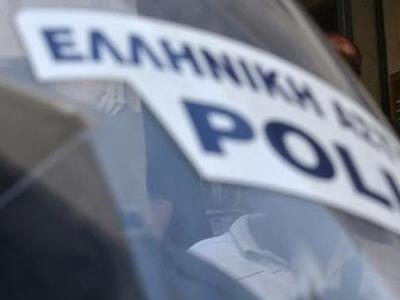 Συνέλαβαν εφοριακό με προσημειωμένα 30.000 ευρώ
