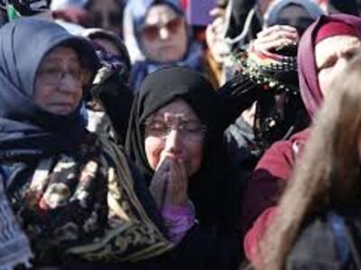 Τουρκία: Διαδηλώσεις γυναικών για την υπ...