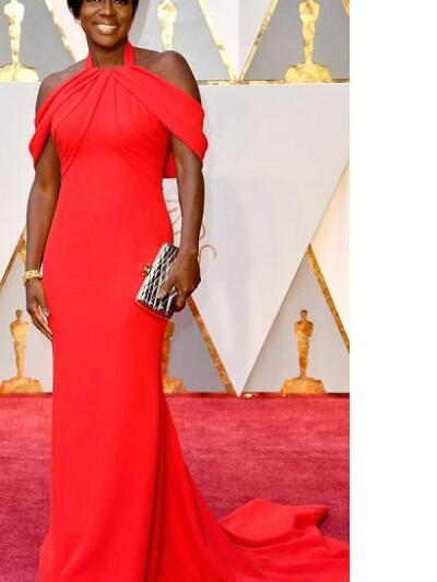 ΒΑΙΟΛΑ ΝΤΕΙΒΙΣ ΜΕ ARMANI