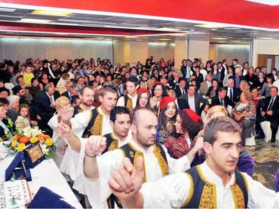 Βραδιά ελληνικής παράδοσης με τον Παγκαλαβρυτινό 