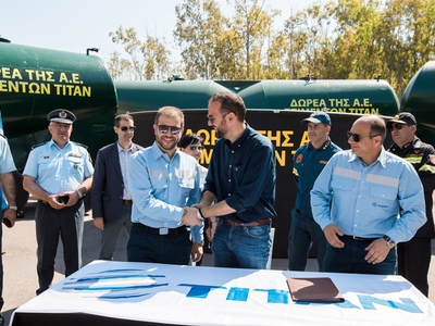 Δωρεά 16 δεξαμενών νερού από τον Όμιλο Τ...