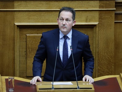 Πέτσας: Λέει ψέματα ο Τσαβούσογλου