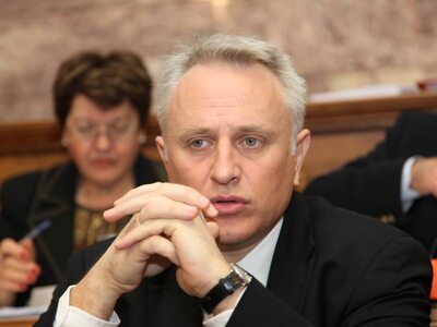 Καμία αλλαγή στα όρια των σημερινών Περιφερειών