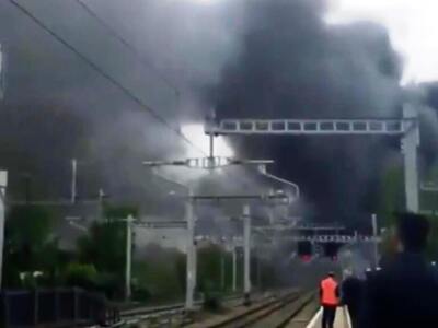 Μεγάλη φωτιά κοντά στο αεροδρόμιο Χίθροο...