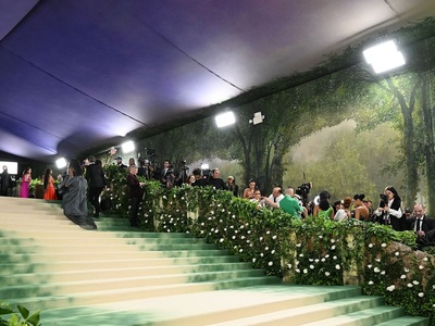 Είσοδος και Great Hall
