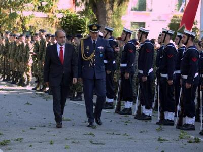 Απ. Κατσιφάρας