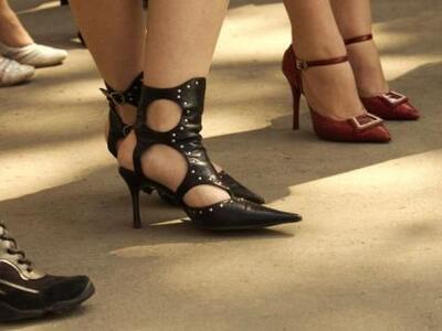 Έκλεψε τη μητέρα του για να πάει σε οίκο ανοχής!