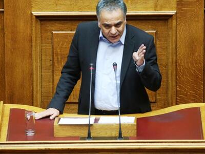 Σκουρλέτης προς αντιπολίτευση: Είστε με ...