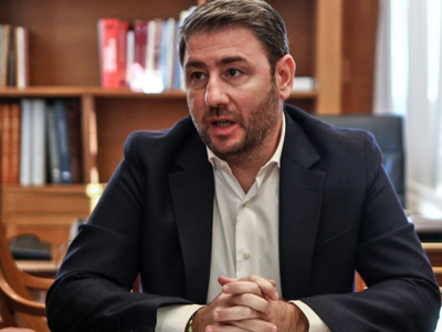 Ανδρουλάκης: Οι πολιτικές επιλογές της κ...