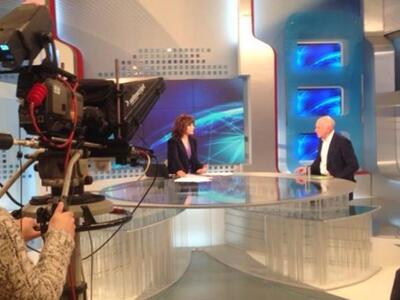 ΑΝΤ1: Από την προπαγάνδα την παραμονή τω...