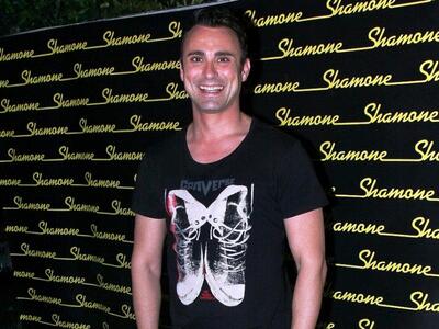 Ενοχλημένος ο Καπουτζίδης με το κόψιμο τ...