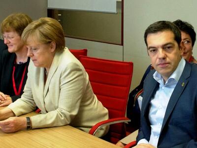 Bloomberg: Ο Αλέξης Τσίπρας κατάπιε πολύ...