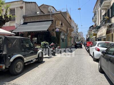 Πάτρα: Γιατί δεν θέλουν την πεζοδρόμηση ...